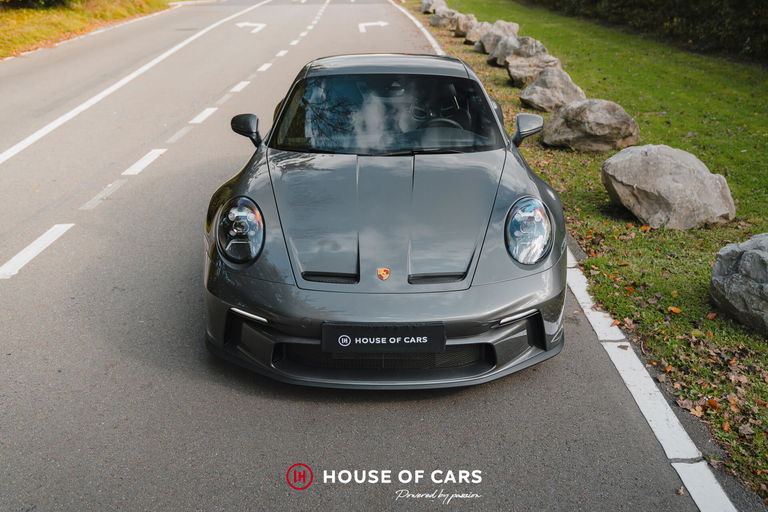 Porsche 992 GT3 Touring