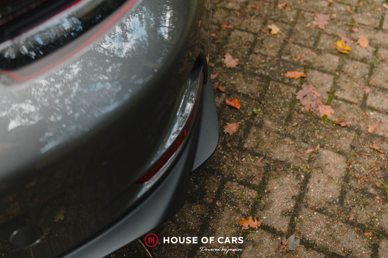 Porsche 992 GT3 Touring