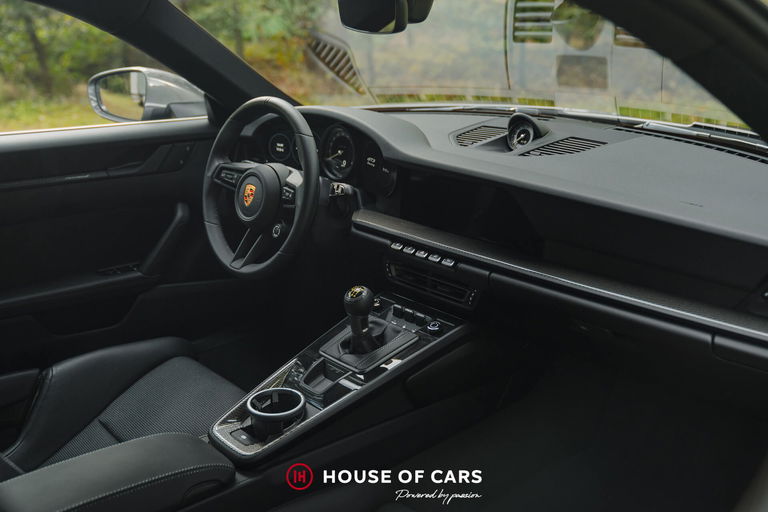 Porsche 992 GT3 Touring