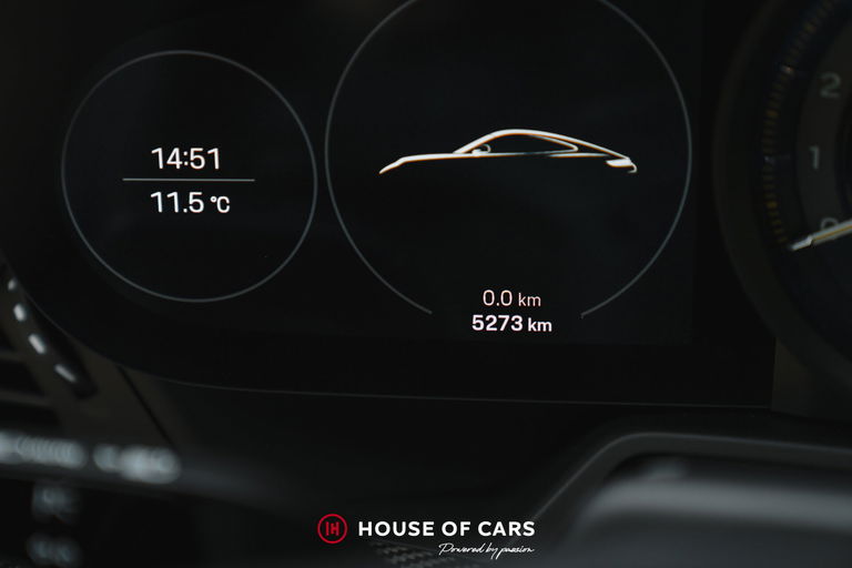 Porsche 992 GT3 Touring
