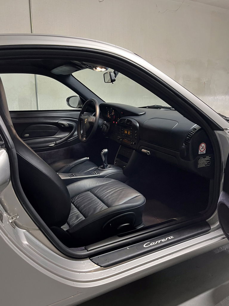 Porsche 996 Carrera