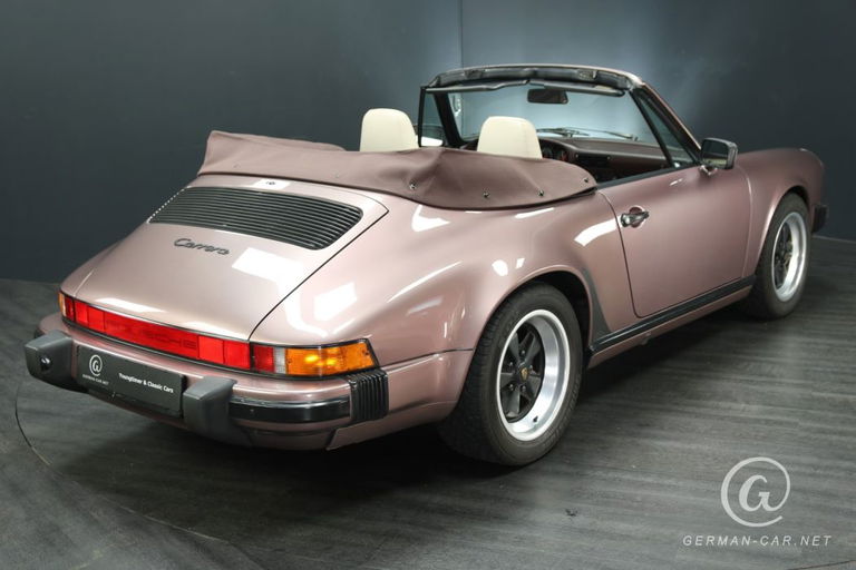 Porsche 911 Carrera 3.2 (US)