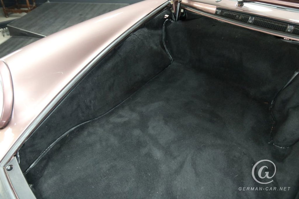 Porsche 911 Carrera 3.2 (US)