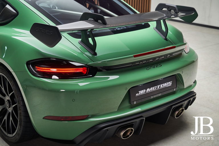 Porsche 718 Cayman GT4 RS