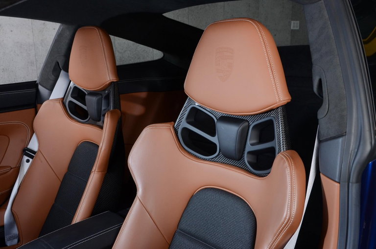 Porsche 992 GT3 Touring