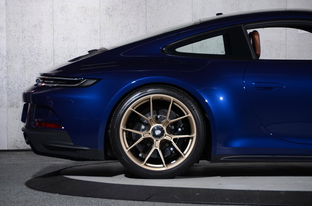 Porsche 992 GT3 Touring