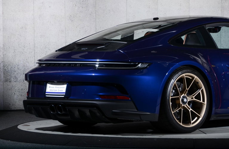 Porsche 992 GT3 Touring