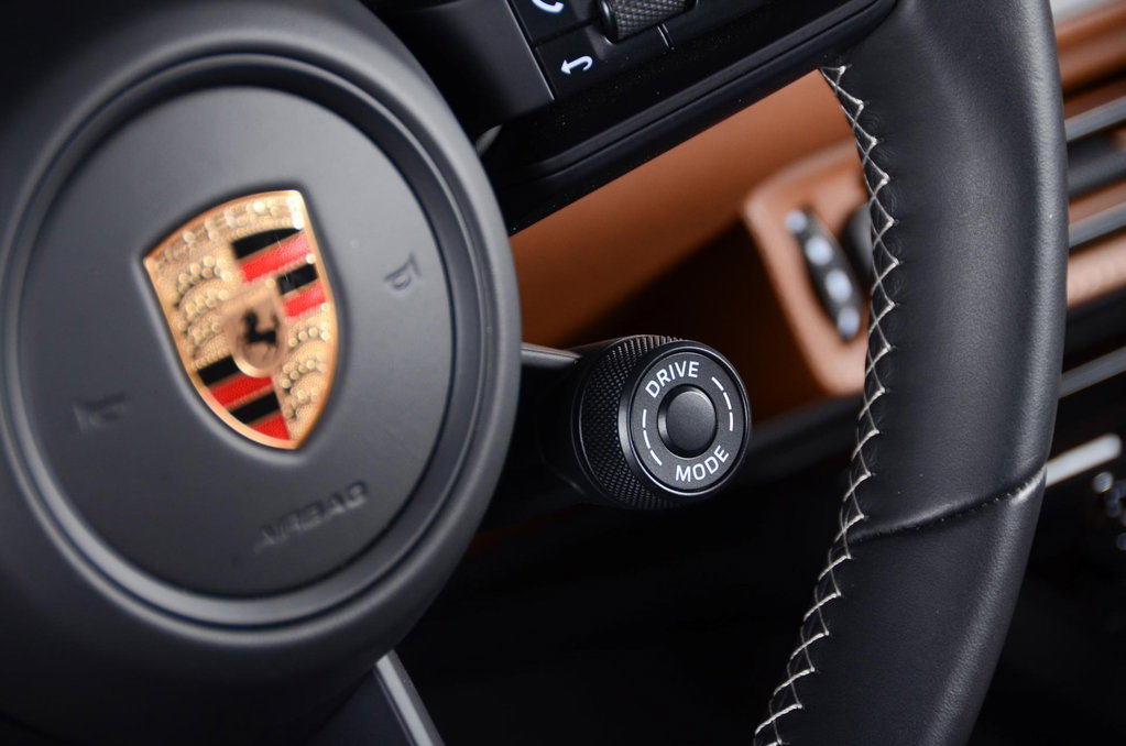 Porsche 992 GT3 Touring