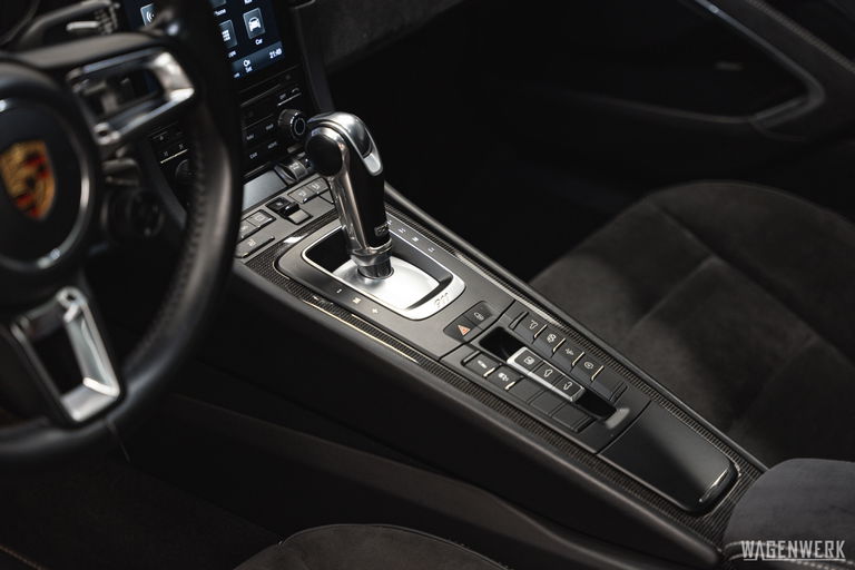 Porsche 991.2 Carrera 4 GTS