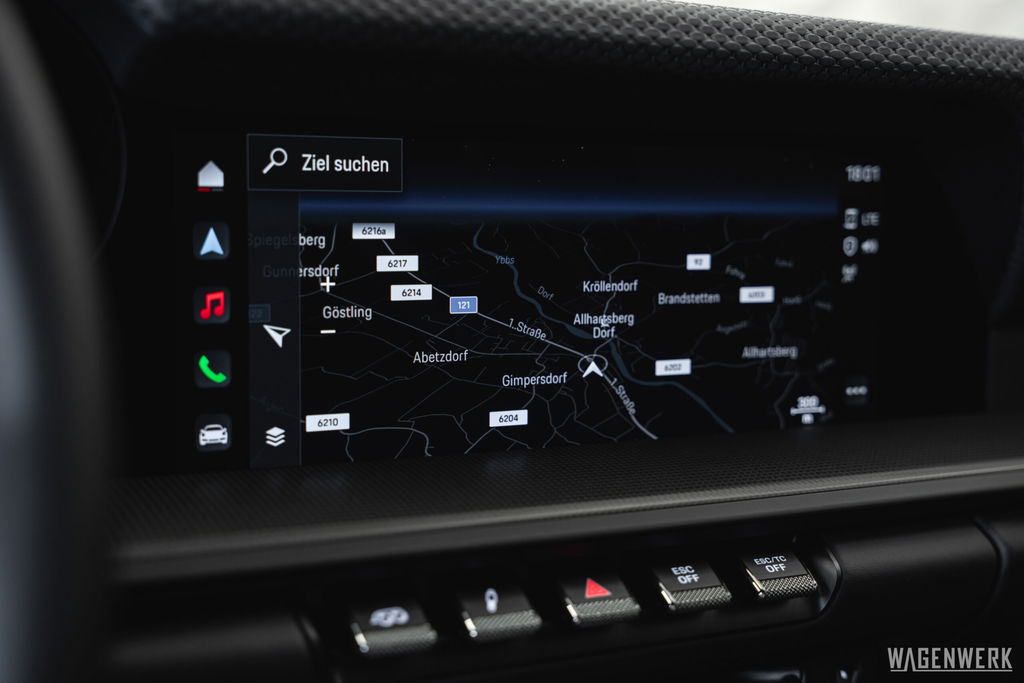 Porsche 992 GT3 Touring