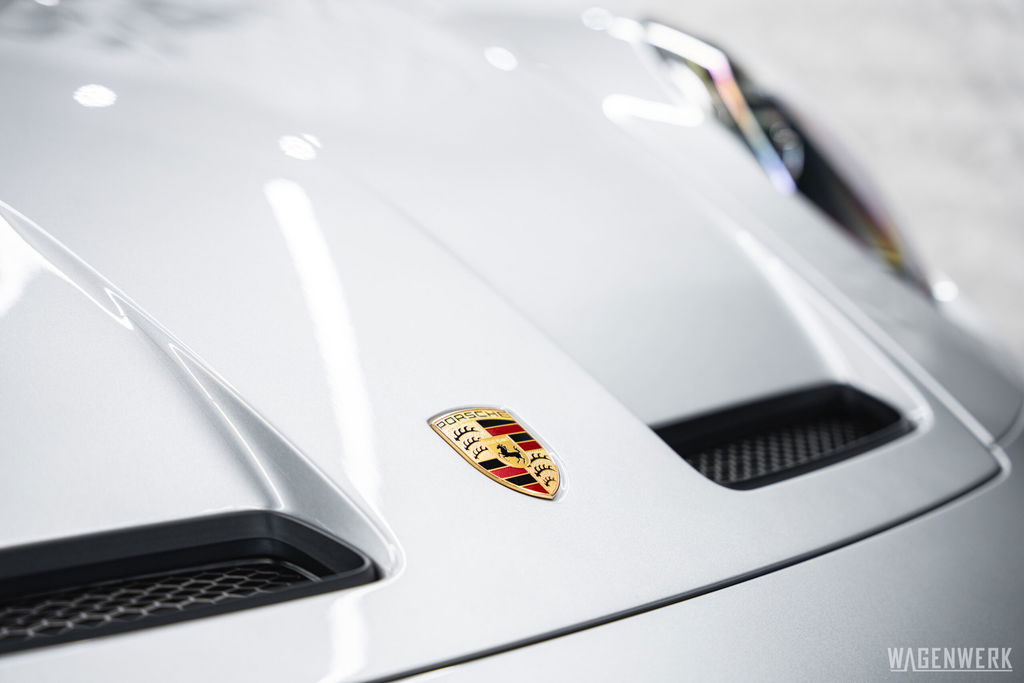 Porsche 992 GT3 Touring