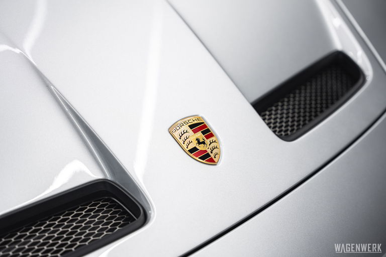 Porsche 992 GT3 Touring