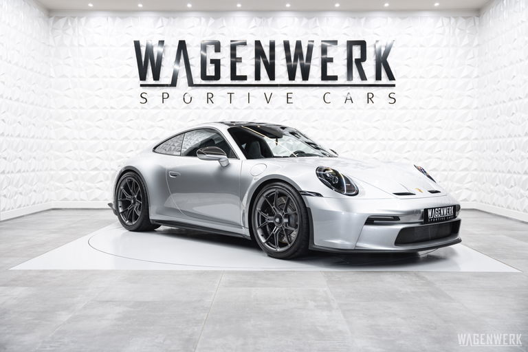 Porsche 992 GT3 Touring