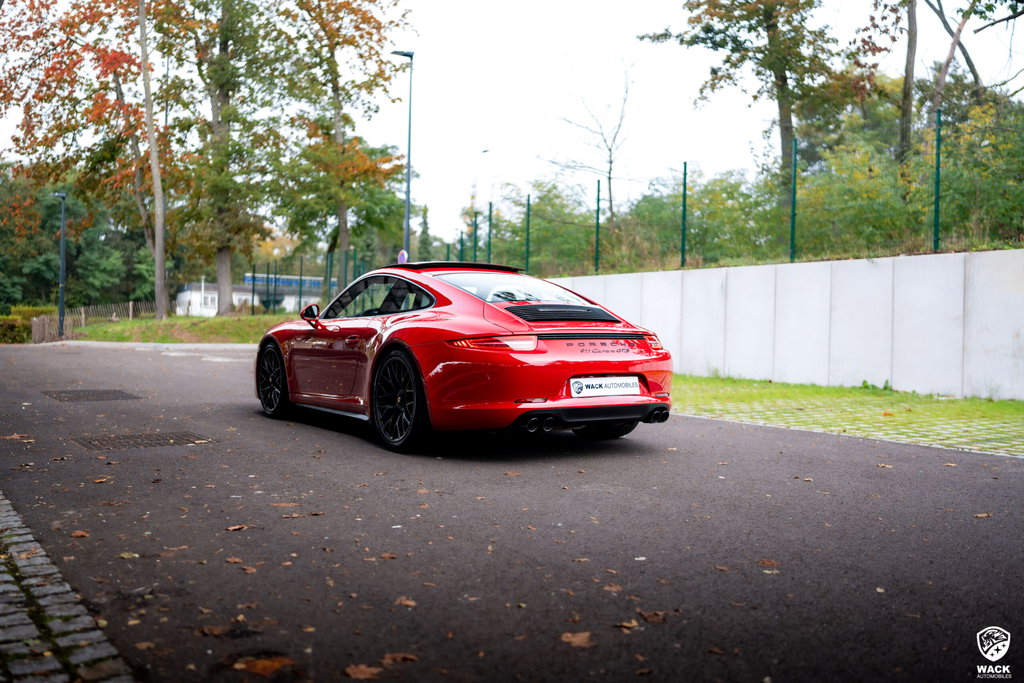 Porsche 991 Carrera GTS