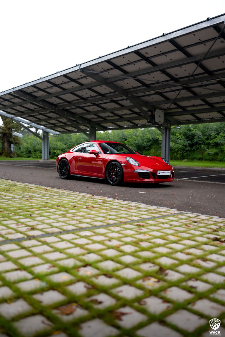 Porsche 991 Carrera GTS