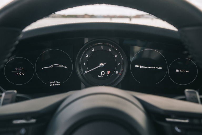 Porsche 992 Carrera 4S