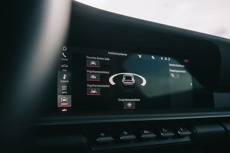 Porsche 992 Carrera 4S