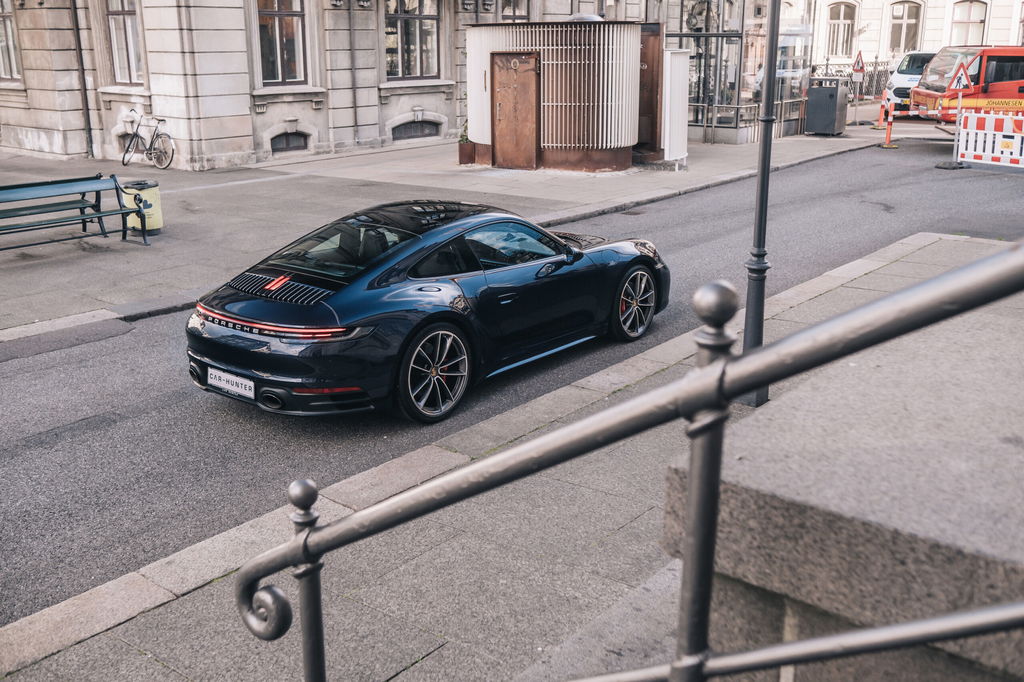 Porsche 992 Carrera 4S