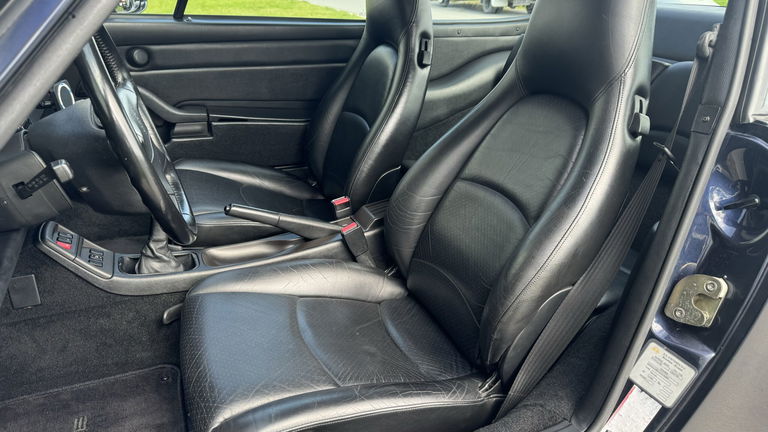 Porsche 993 Carrera 4