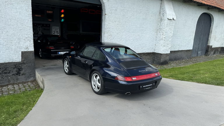 Porsche 993 Carrera 4