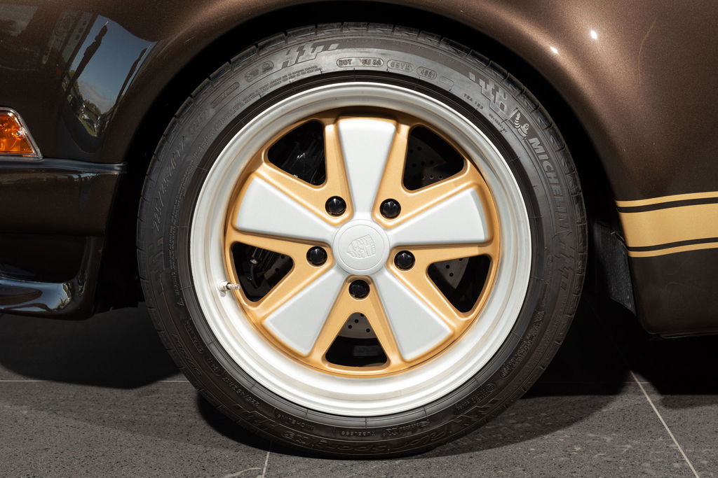 Porsche 911 Backdate