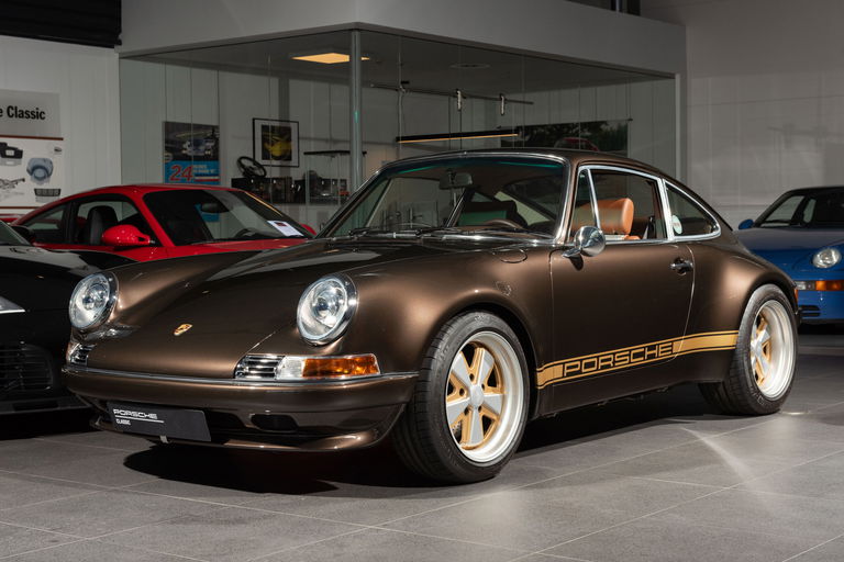 Porsche 911 Backdate