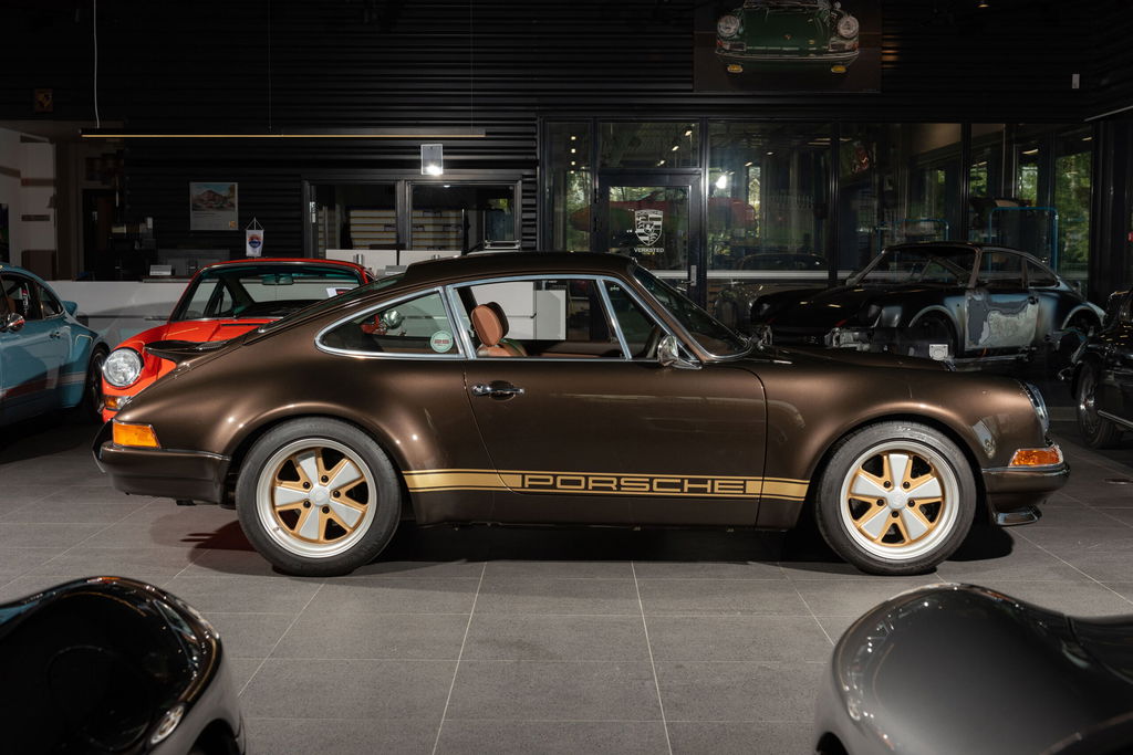 Porsche 911 Backdate