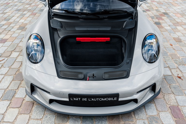 Porsche 992 GT3 Touring