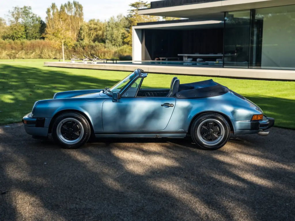 Porsche 911 Carrera 3.2 (US)