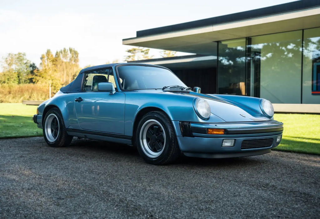 Porsche 911 Carrera 3.2 (US)