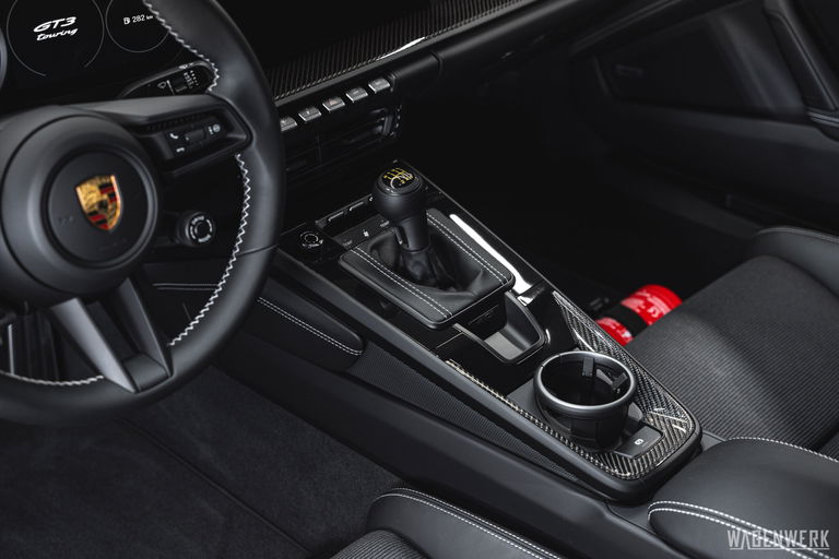 Porsche 992 GT3 Touring