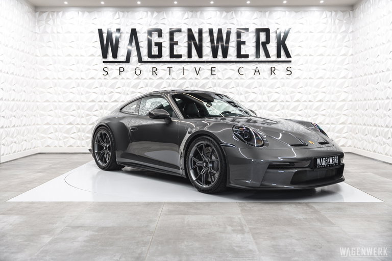 Porsche 992 GT3 Touring