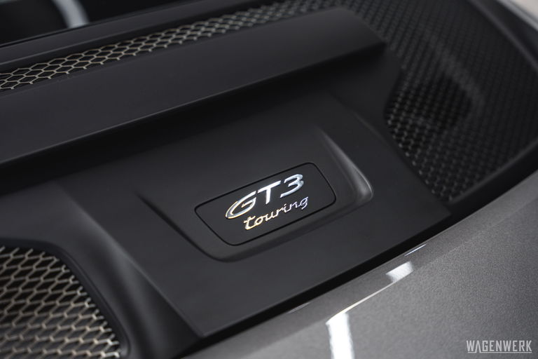 Porsche 992 GT3 Touring