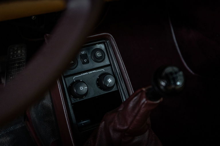 Porsche 911 Carrera 3.2 (US)