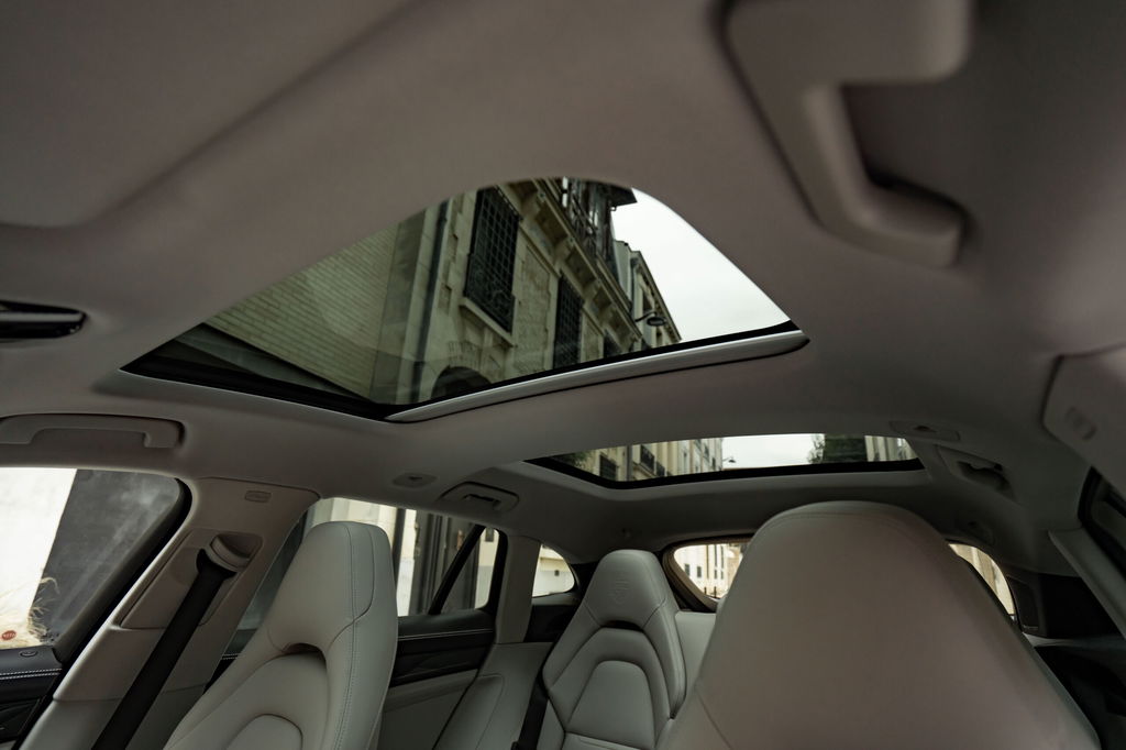 Porsche Panamera 4 E-Hybrid