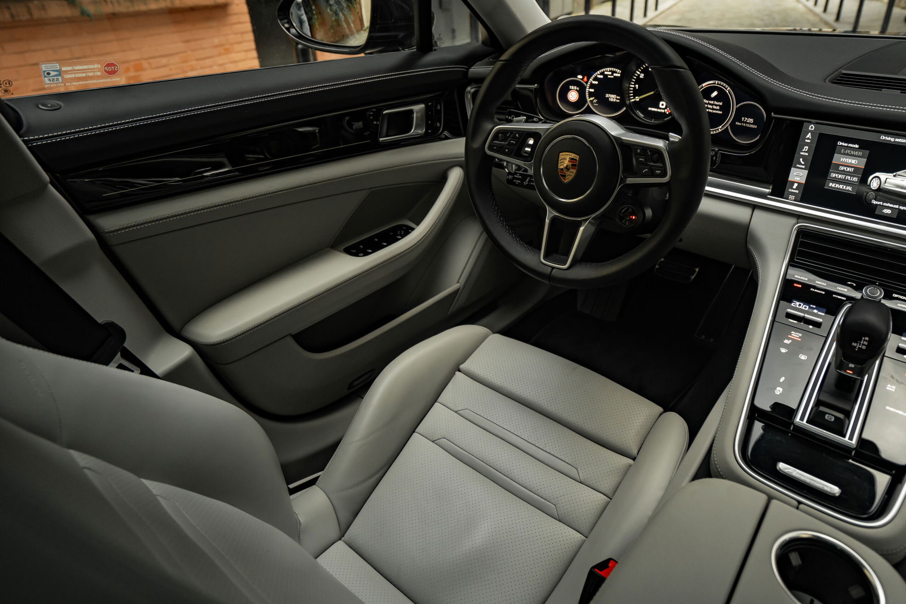 Rocker Panel Kit | PORSCHE PANAMERA 4 E-HYBRID 2020 Rocker Panel Kit | PORSCHE PANAMERA 4 E-HYBRID 2020