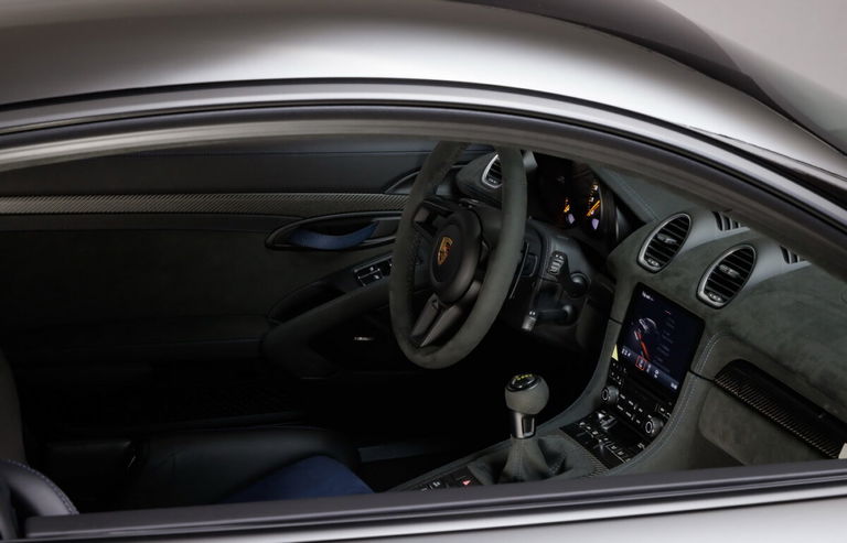 Porsche 718 Cayman GT4 RS