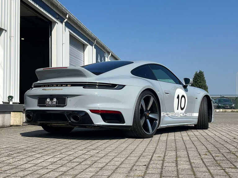 Porsche 992 Sport Classic