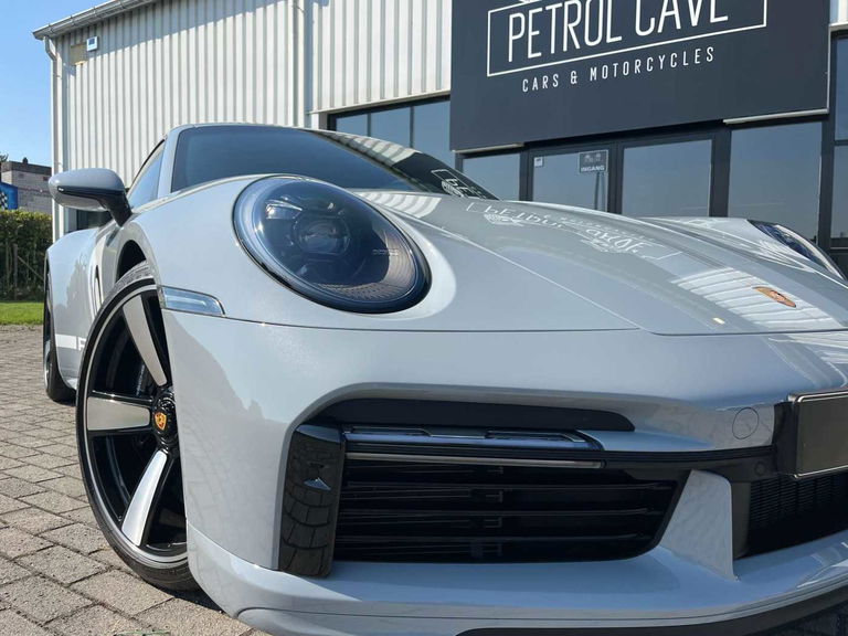 Porsche 992 Sport Classic