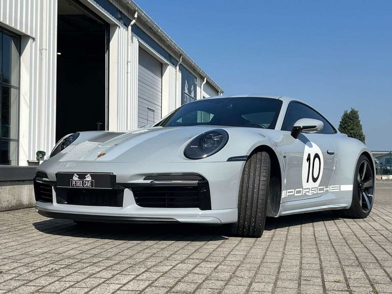 Porsche 992 Sport Classic