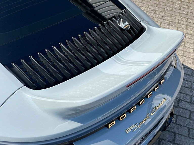 Porsche 992 Sport Classic