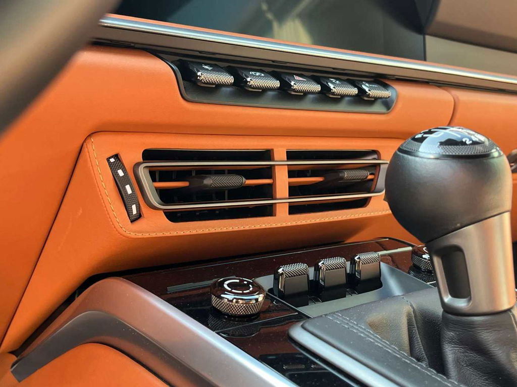 Porsche 992 Sport Classic