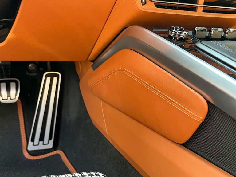 Porsche 992 Sport Classic