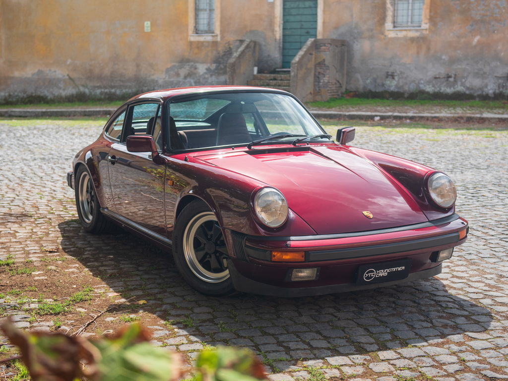 Porsche 911 Carrera 3.2