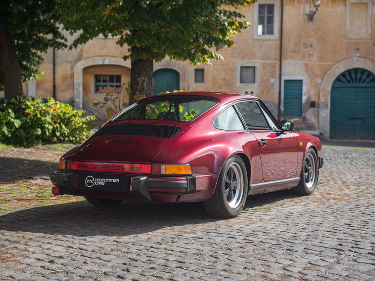 Porsche 911 Carrera 3.2