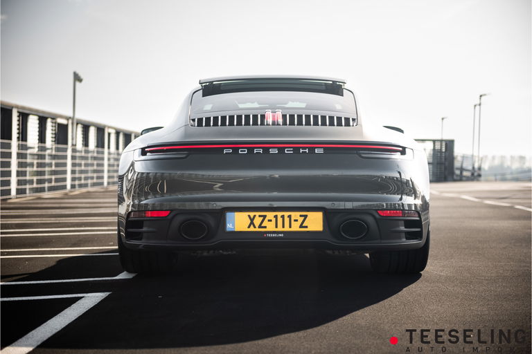 Porsche 992 Carrera 4S