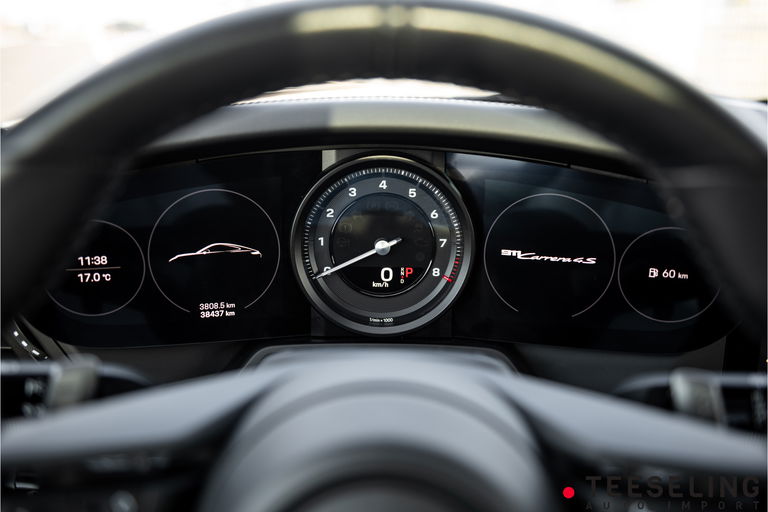 Porsche 992 Carrera 4S