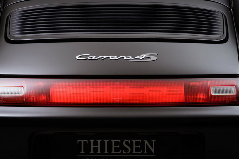 Porsche 993 Carrera 4S