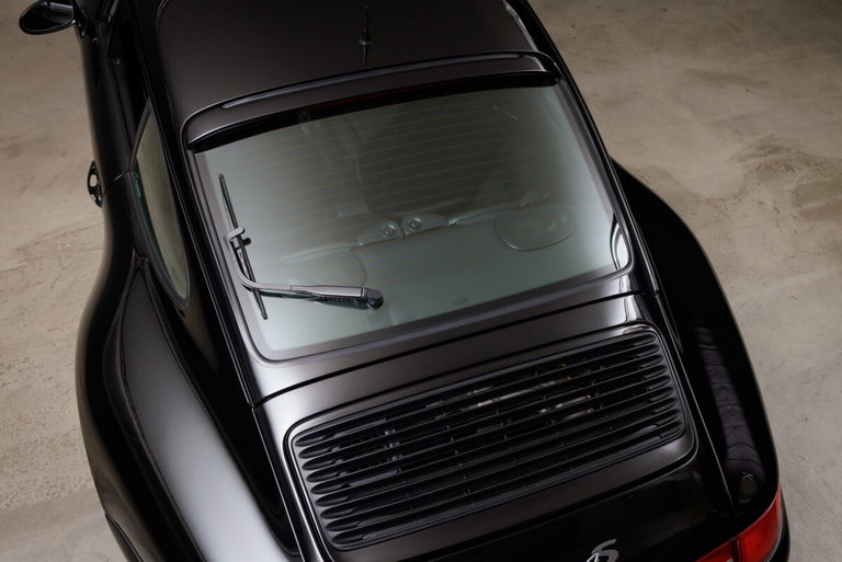 Porsche 993 Carrera 4S