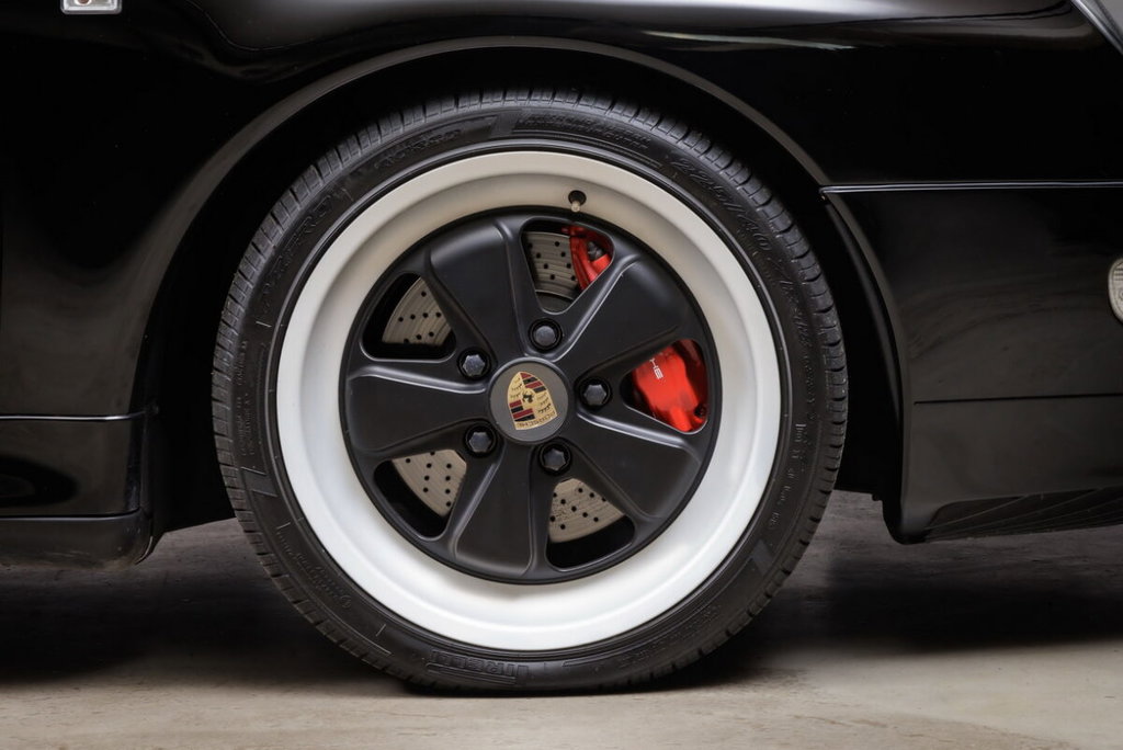 Porsche 993 Carrera 4S